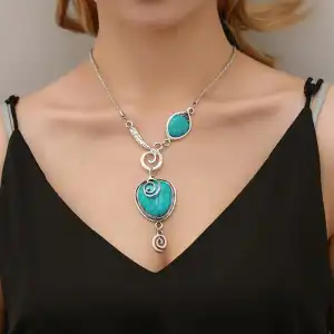 Women Bohemian Snail Shaped Geometric Pendant Necklace Alloy Resin Corn Chain