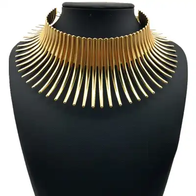 Women Exaggerated Bloom Shaped Design Alloy Geometric Necklace