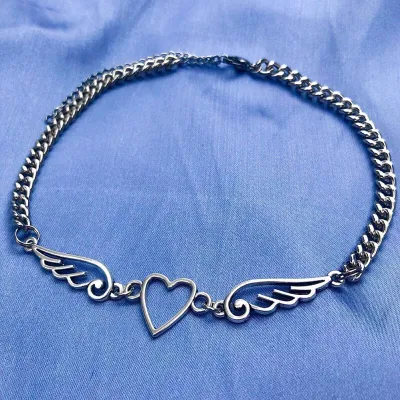 Women Unisex Alloy Heart Wing Shape Design Choker Necklace