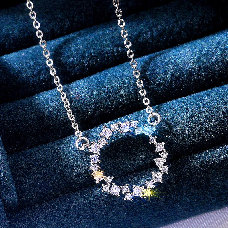 Women's Simple Round Shape Shinning Rhinestone Pendant Necklace