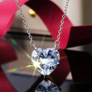 Women Fashion Heart Shaped Zircon Decorate Copper Necklace