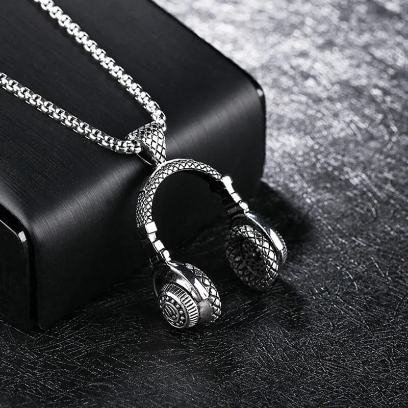 Hip Hop Style Headset Shape Design Keel Chain Necklace Titanium Steel Alloy