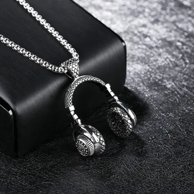Hip Hop Style Headset Shape Design Keel Chain Necklace Titanium Steel Alloy
