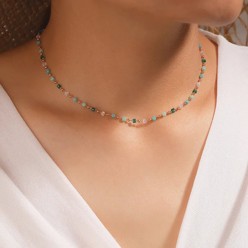 Women's Fashion Beads Decorate Teardrop Necklace