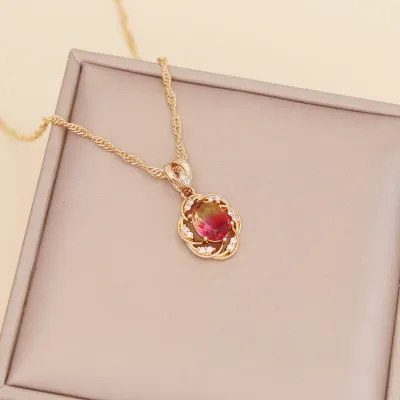 Women's Flower Shape Design Rhinestone Decorate Necklace