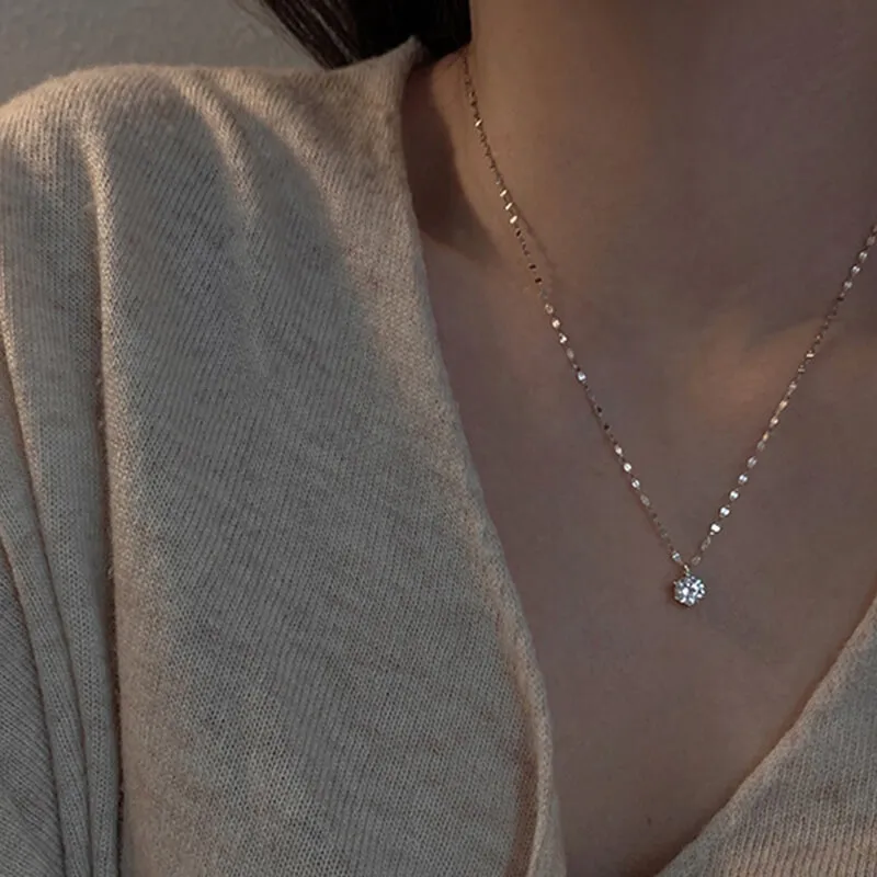 Women's Temperament Rhinestone Decorate Geometric Lip Chain Necklace