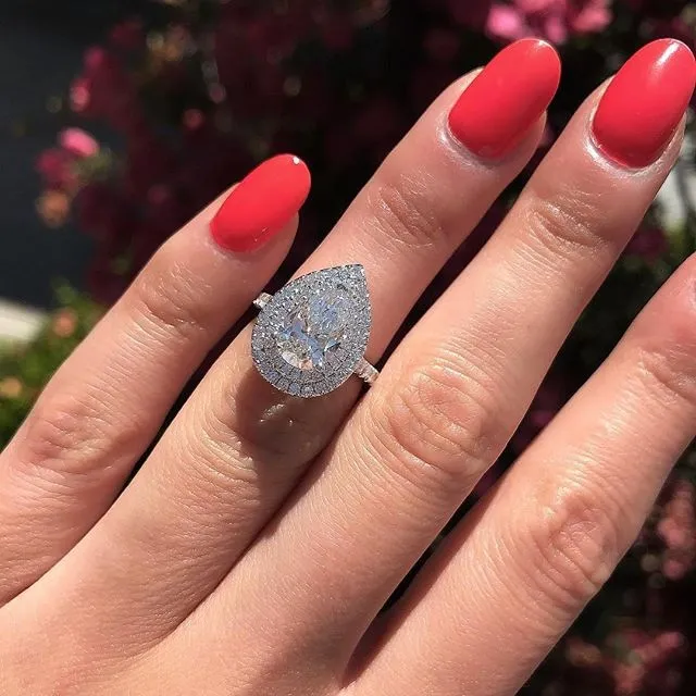 Shiny Women Water Drop Shaped Zircon Inlay Fashion OL Ring