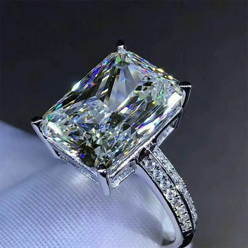 Shiny Women Large Square Zircon Inlay Geometric Copper Ring