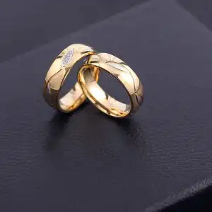 Love's Unique Rhinestone Decorative Stainless Steel Ring