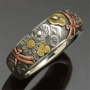 Women Retro Flower and Dragonfly Pattern Alloy Vintage Ring