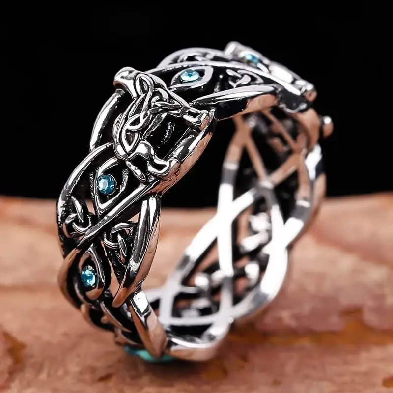 Men Unique Wolf Pattern Design Alloy Ring