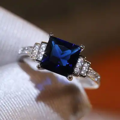 Women Fashion Square Zircon Decorative Geometric Copper Ring