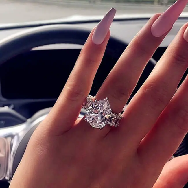 Women Fashion Geometric Rhinestone Decorative Metal Ring