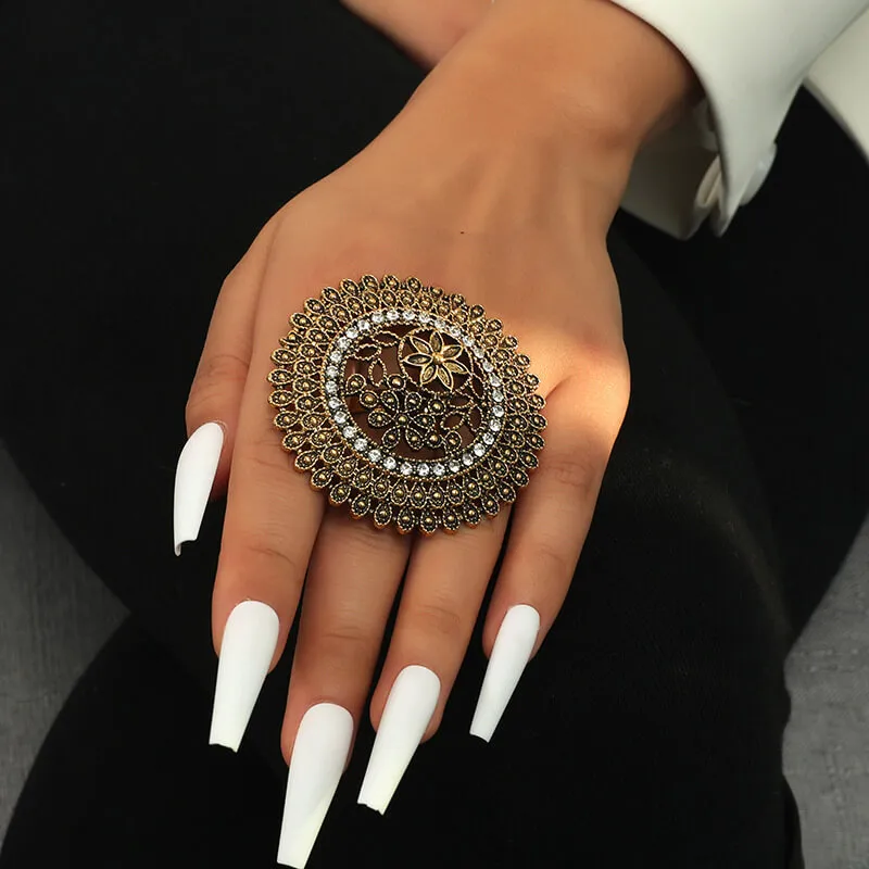 Ethnic Round Shaped Hollow Out Rhinestone Decorative Ring