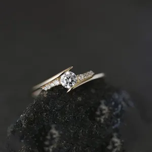 Women Simple Zircon Decorative Geometric Copper Ring