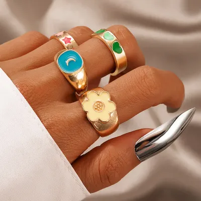4pcs/set Women Fashion Geometry Pattern Alloy Ring Set