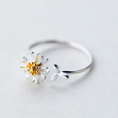 Women Fashion Flower Shape Design Copper Ring