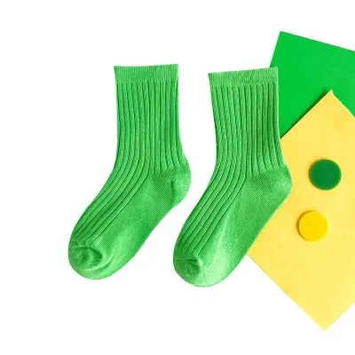 Kids Fashion Solid Color Breathable Soft Combed Cotton Mid-Calf Socks