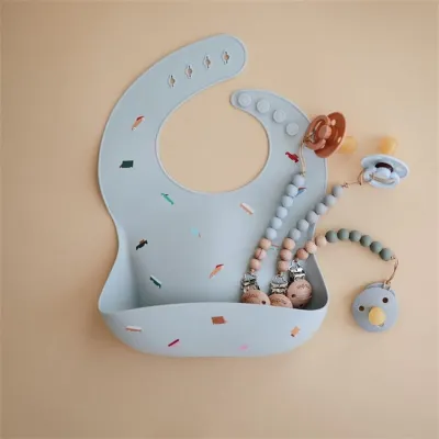 Baby Cartoon Pattern Anti-dirty Waterproof Bib Food Grade Silicone Unisex