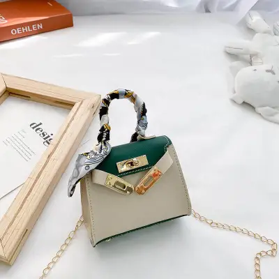 Girls Elegant Metal Buckle Design Portable Crossbody Bags For Toddler