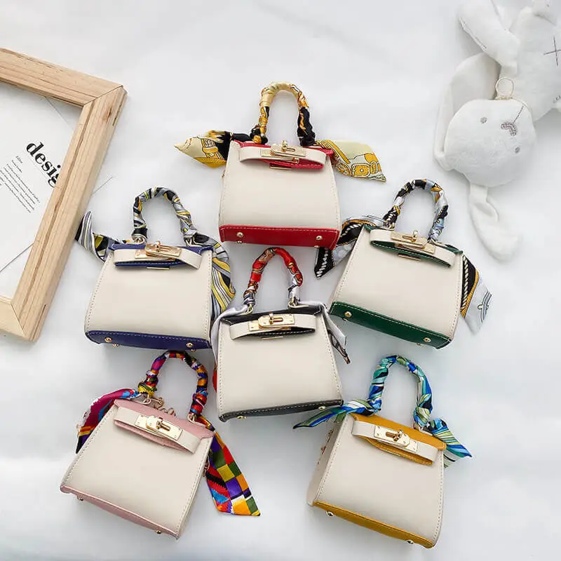 Girls Elegant Metal Buckle Design Portable Crossbody Bags For Toddler