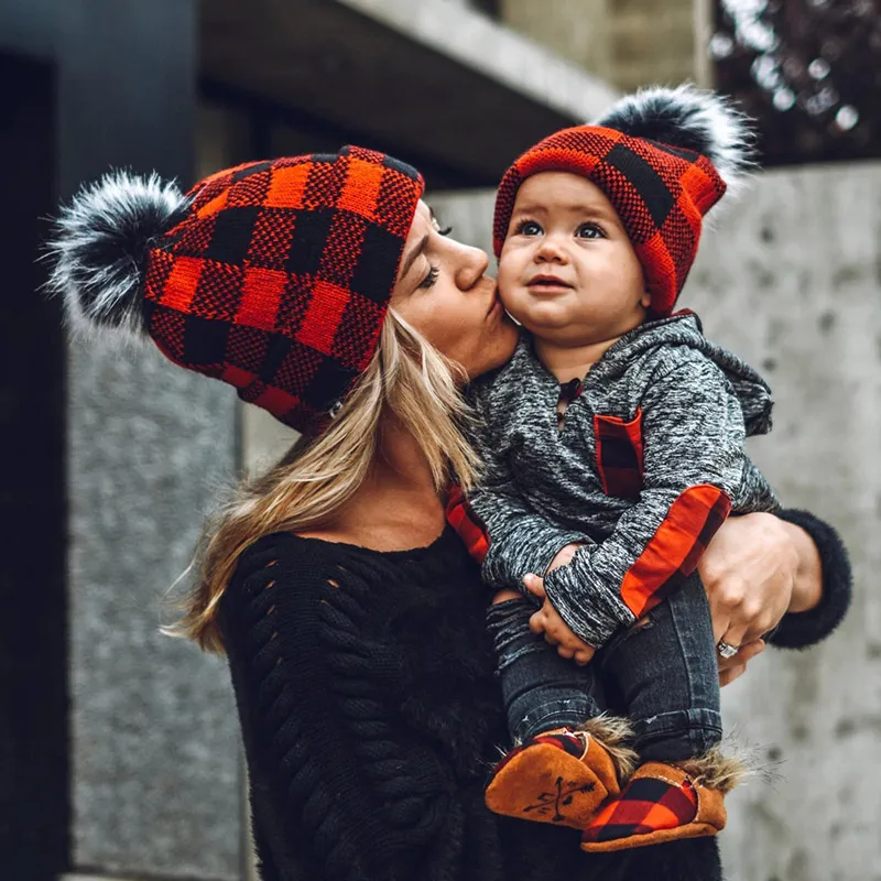 Fashion Christmas Series Plaid Pattern Pompon Knitting Cap