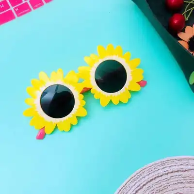Kids Fashion Exaggerated Sunflower Shaped Sunglasses PC AC Lens UV400