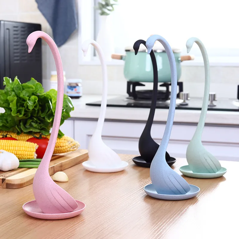 2pcs Swan Shaped Vertical Spoon With Dish Modern Minimalist Wheat Straw