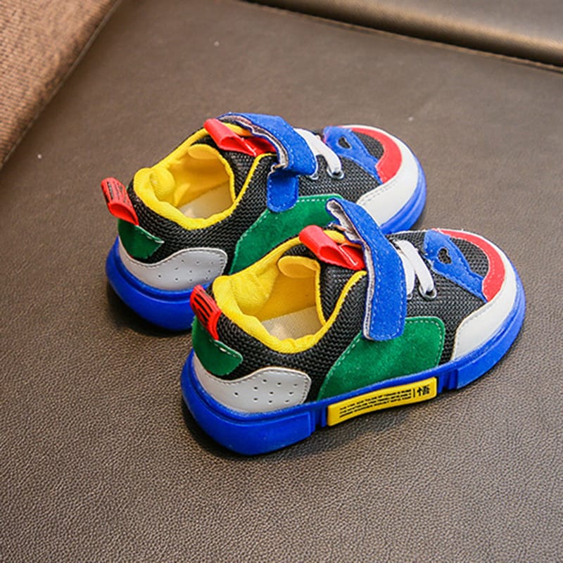 Wholesale Kids Fashion Color Blocking Velcro Design Sneakers