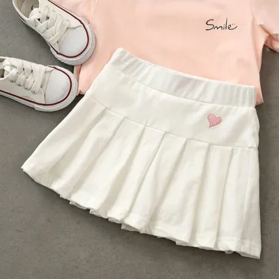 Girls Fashion Heart Embroidery Cotton Pleated Skirt Wild Solid Color