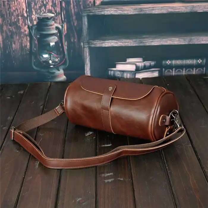 Men's Lock Clasp Wide Shoulder Straps Solid Color Crossbody Bag