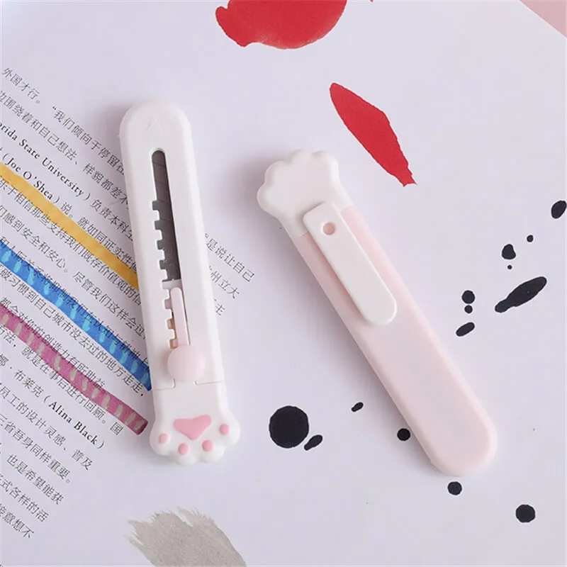 Wholesale Simple Portable Cartoon Cat Paw Style Box Cutter