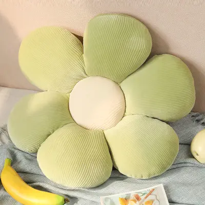 Cute Daisy Shape Bedroom Cushion Nylon Polyester Throw Pillow