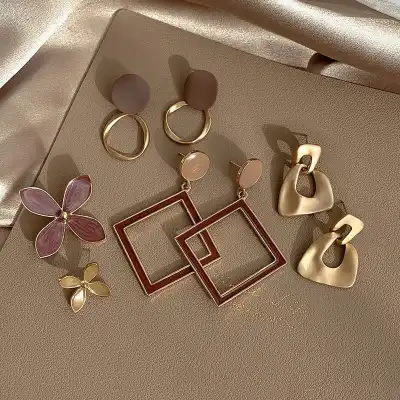 4pair/set Women Retro Geometric Design Earrings Set