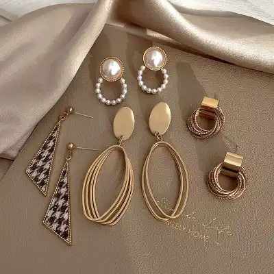 4pair/set Women Retro Geometric Design Earrings Set