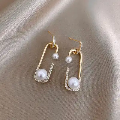 Women's Unique Pearl Decorative Paper Clip Shaped Design Earrings