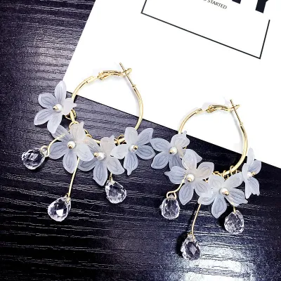 Women Fashion Flower Shaped Rhinestone Decorative Earrings 925 Silver Needle