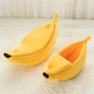 Banana Shape Warm Portable Pet Bed House 40x15x11cm for Small Pets