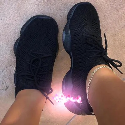 Women Fashion Casual Solid Color Breathable Mesh Sneakers Plus Size