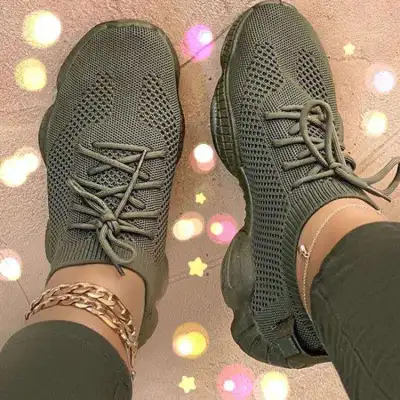 Women Fashion Casual Solid Color Breathable Mesh Sneakers Plus Size