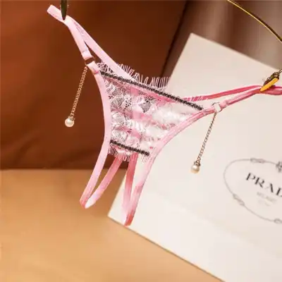 Women Sexy Ultrathin Lace Chain Imitation Pearl Decorate Thongs