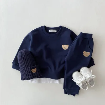 Kids Simple Sporty Bear Print Cotton Long Sleeve Pullover Sweatshirt and Sweatpants Set
