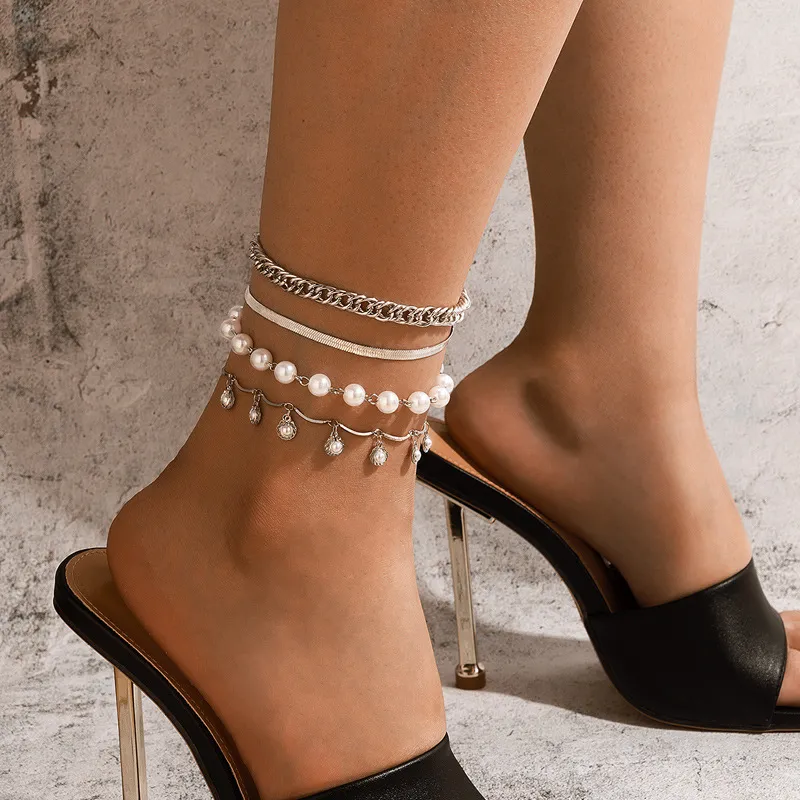4pcs Vintage Shell Pendant Pearl Decoration Anklet Set Alloy Women Jewelry