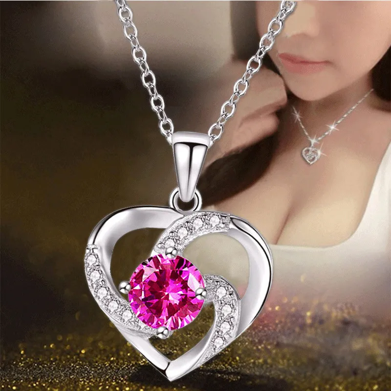 Creative Geometric Heart Pendant Rhinestone Alloy Necklace For Women