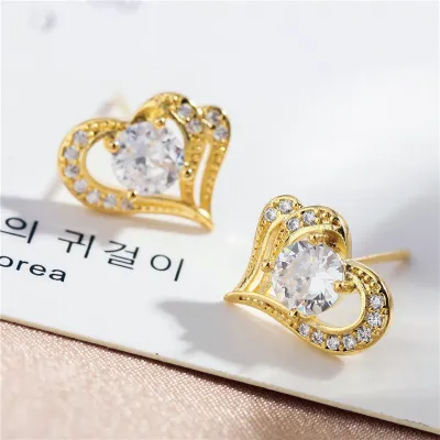Temperament Heart Shape Rhinestone Artificial Diamond Stud Earrings