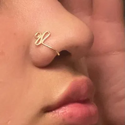 Anillo de nariz de cobre con diseño de abertura geométrica simple sin perforación
