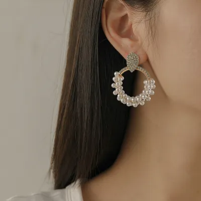 Temperament Hollow Design Pearl Rhinestone Decoration Hoop Earrings