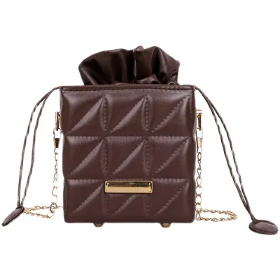 Women Vintage Chain Stitching Design Solid Color Drawstring Crossbody Bag