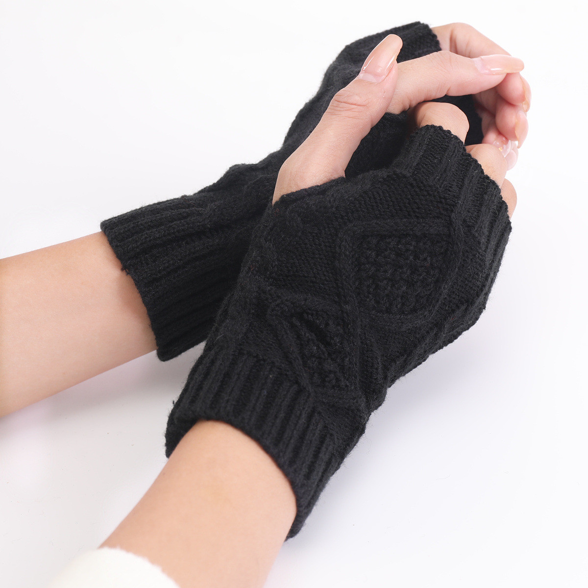 Wholesale Women Winter Causal Solid Color Knitted Warm
