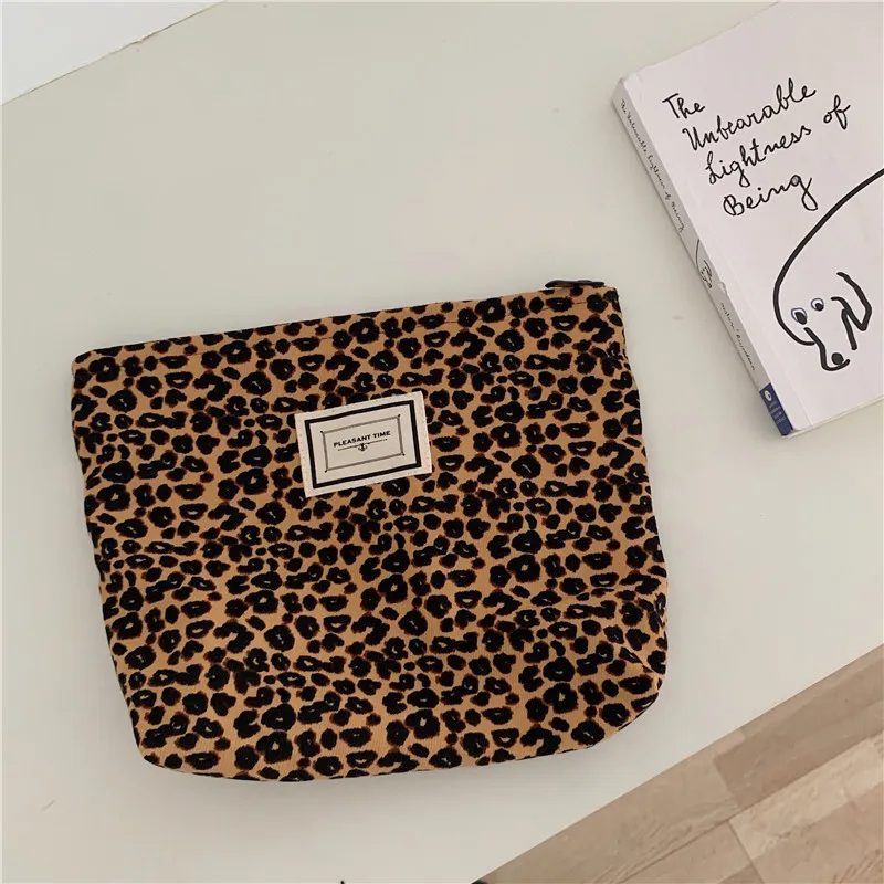 Fashion Leopard Print Cosmetic Bag Portable Canvas Storage Bag